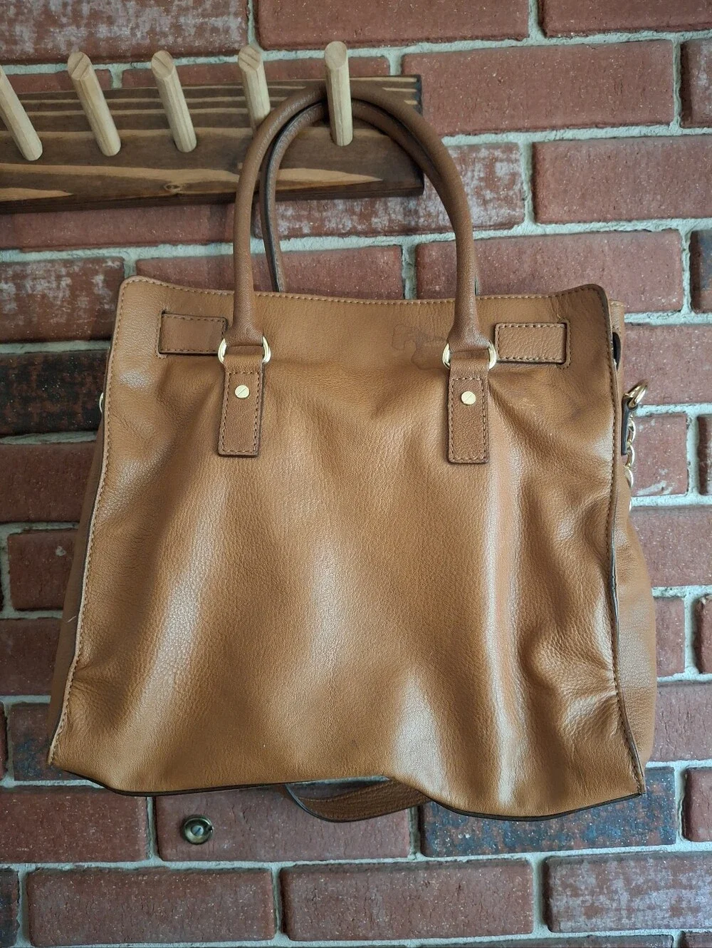 Classic Tan Michael Kors Satchel Handbag with Gold Hardware